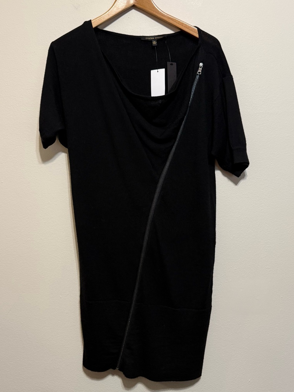 Cynthia Steffe NWT Black Asymmetric Wool Dress Short Sleeve XS